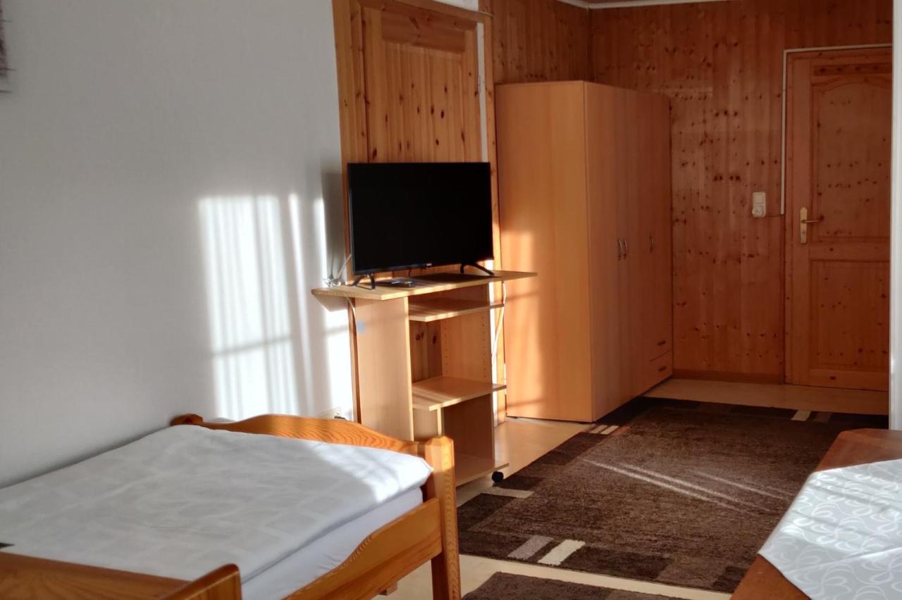 Pension Burger B&B Weibersbrunn Eksteriør bilde