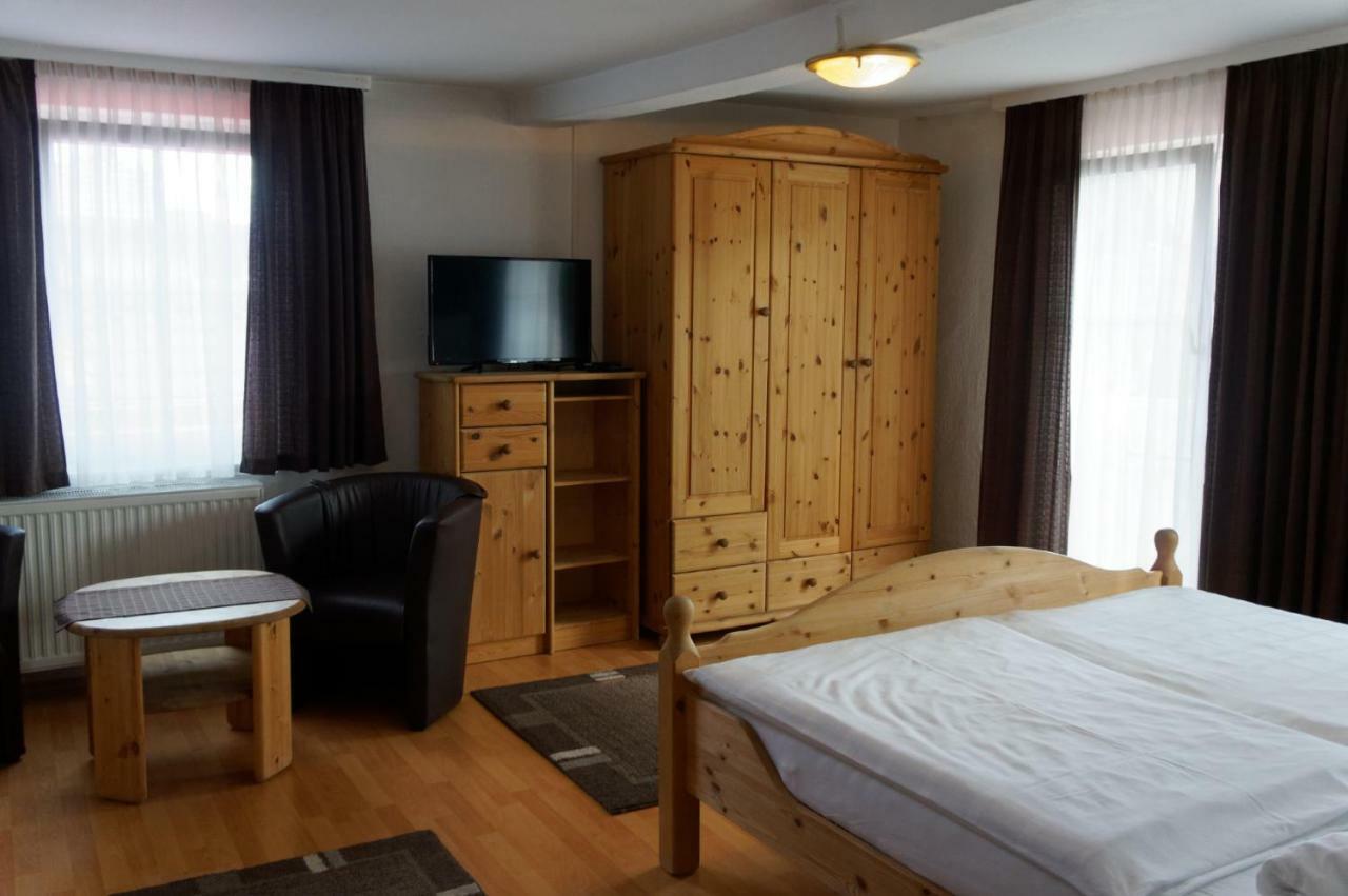 Pension Burger B&B Weibersbrunn Eksteriør bilde